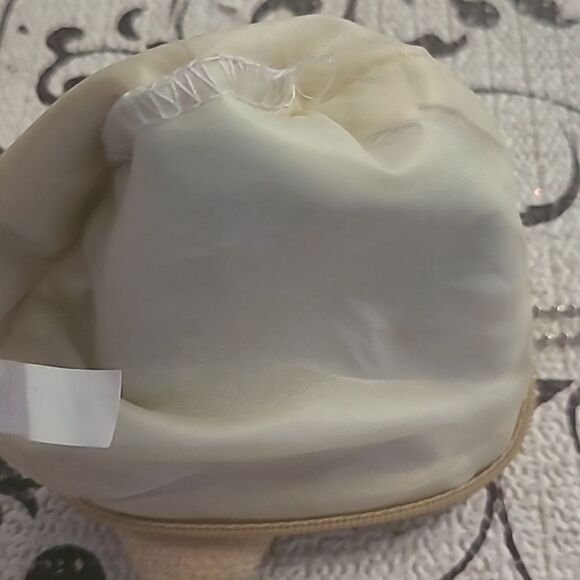 Pug Face Coin Purse - Picture 3 of 5